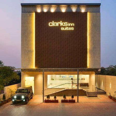 Clarks Inn Suites Agra Near Tajmahal Extérieur photo