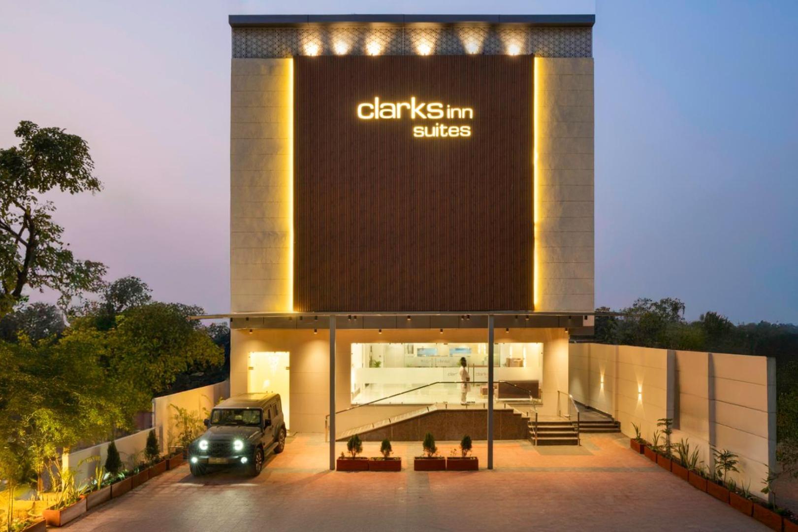 Clarks Inn Suites Agra Near Tajmahal Extérieur photo