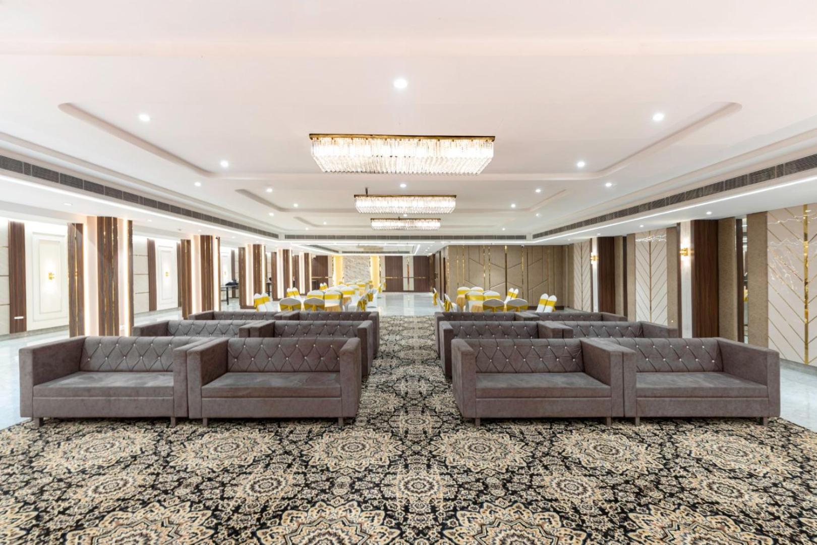 Clarks Inn Suites Agra Near Tajmahal Extérieur photo