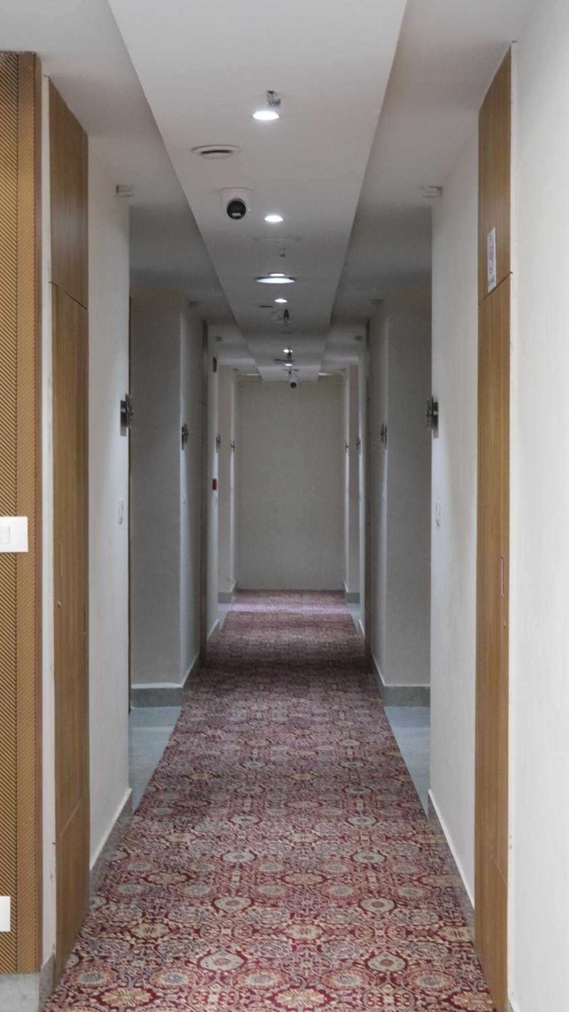 Clarks Inn Suites Agra Near Tajmahal Extérieur photo